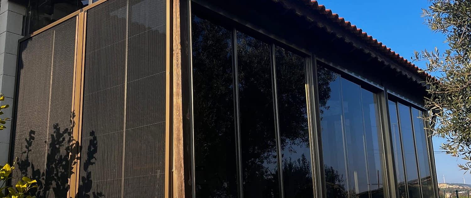 Bayraklı Cam Balkon Bayraklı Cam Balkon